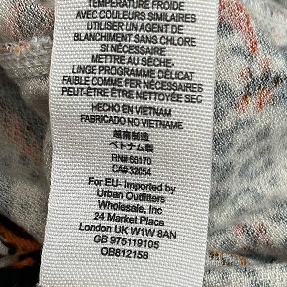 Free People Hear Me Roar Top in Neutral Top - Picture 14 of 14